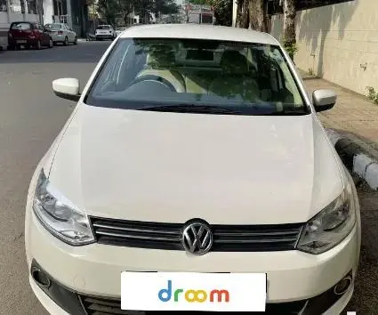 Volkswagen Vento 1.5 TDI Highline 2012