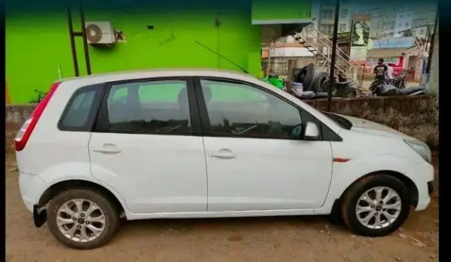 Ford Figo 1.4 TDCI TITANIUM 2015