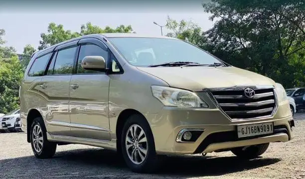 Toyota Innova 2.5 VX 8 STR BS IV 2016
