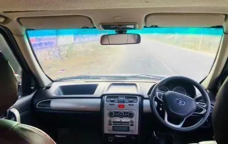 Tata Safari Storme EX 2015