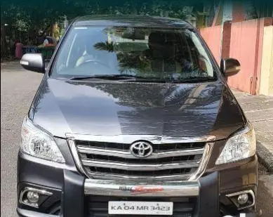 Toyota Innova 2.5 VX 7 STR BS IV 2016