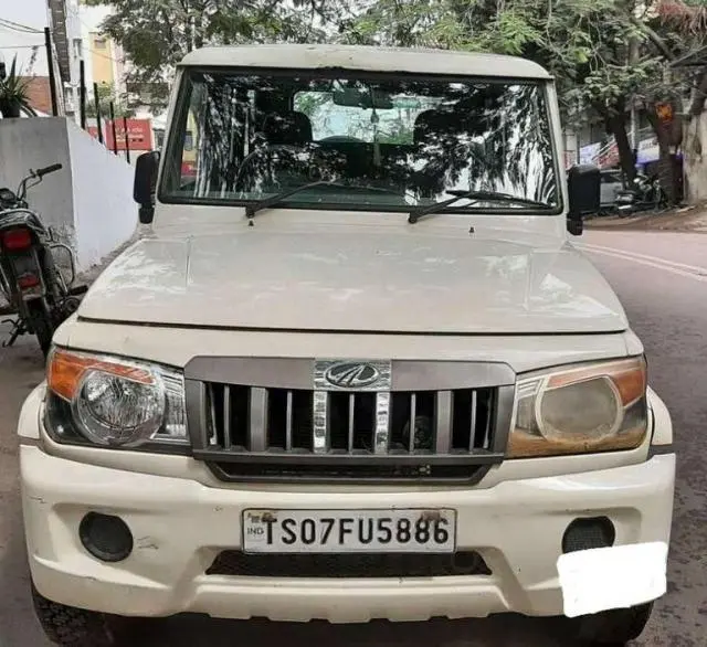 Mahindra Bolero SLE 2017