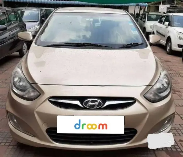 Hyundai Verna FLUIDIC 1.6 VTVT SX 2011