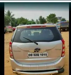 Mahindra XUV500 W8 2014