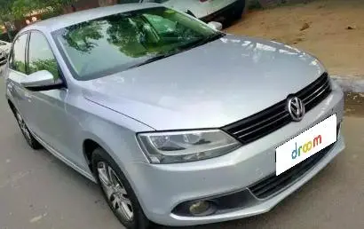 Volkswagen Jetta 2.0L TDI Highline AT 2011