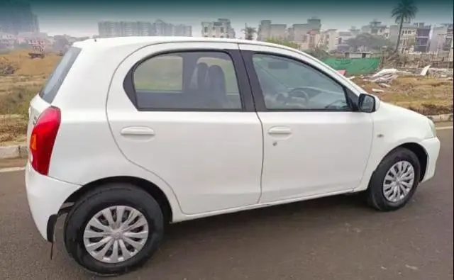 Toyota Etios Liva GD 2012