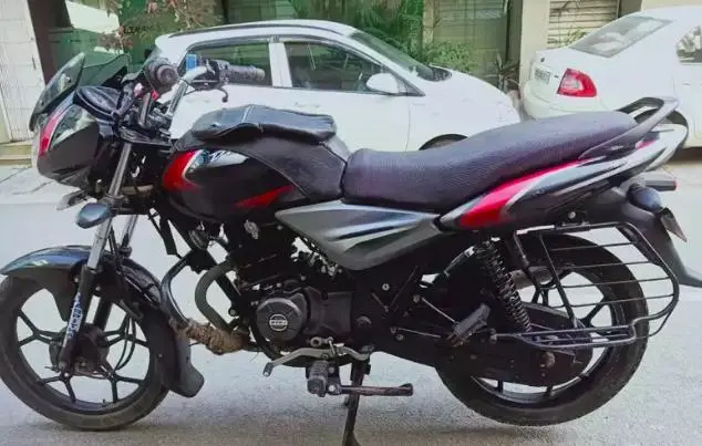 Bajaj Discover 125cc 2018