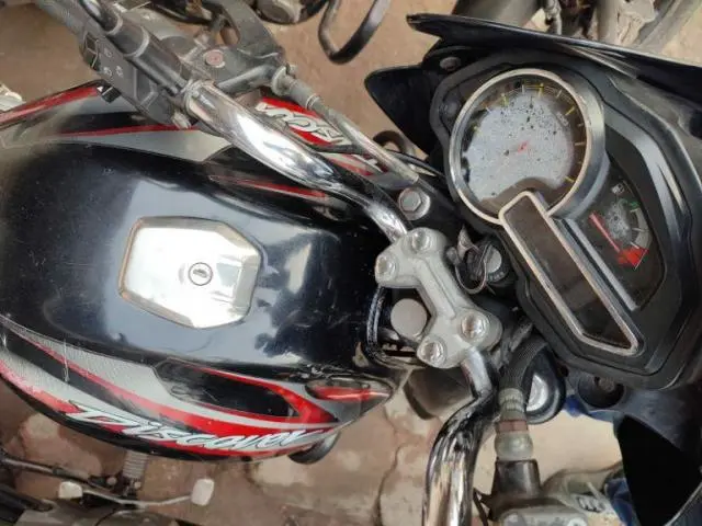 Bajaj Discover 100cc 2011