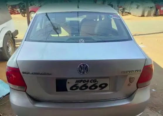 Volkswagen Vento 1.5 TDI Highline 2011