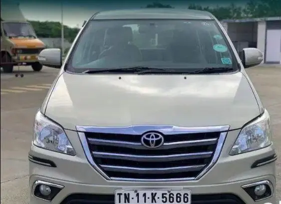 Toyota Innova 2.5 Z 7 SEATER 2014
