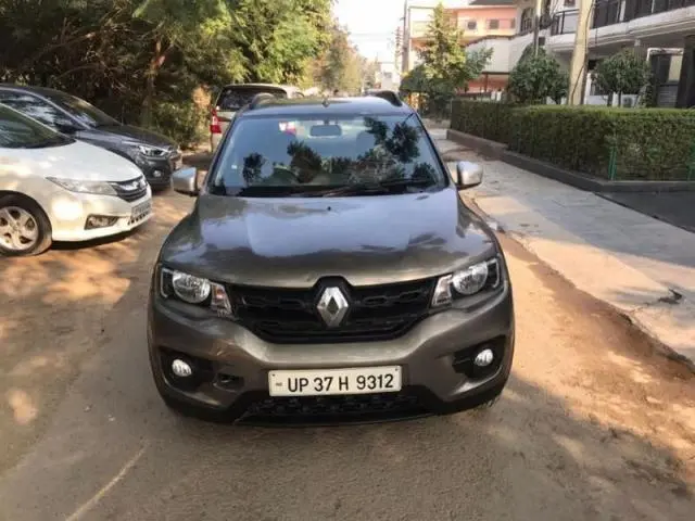 Renault KWID 1.0 RXT AMT 2018