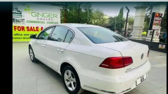 Volkswagen Passat Comfortline 2.0 TDI AT 2011