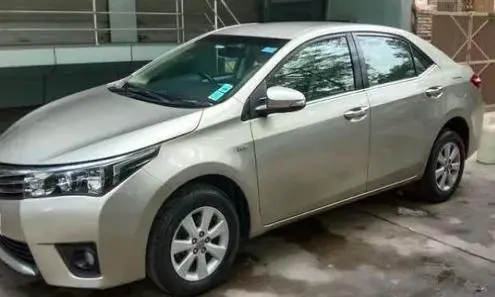 Toyota Corolla Altis 1.8 G 2015