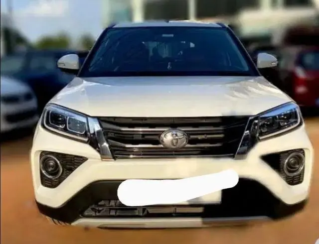 Toyota Urban Cruiser Mid MT 2021