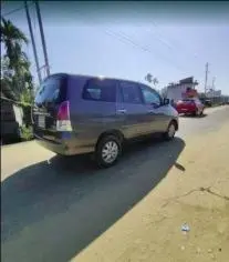 Toyota Innova 2.5 EV CS 7 STR BS IV 2011