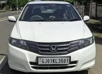 Honda City S i-VTEC 2011