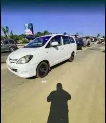 Toyota Innova 2.5 G 8 STR BS IV 2011