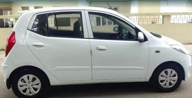 Hyundai i10 Sportz 1.2 Kappa2 2013