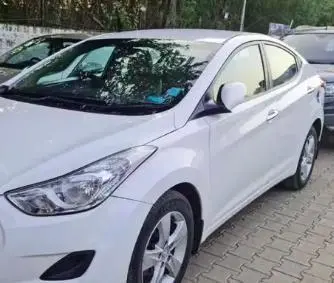 Hyundai Elantra CRDi 2013