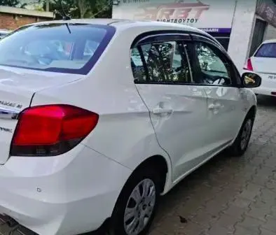 Honda Amaze 1.2 S i-VTEC 2013