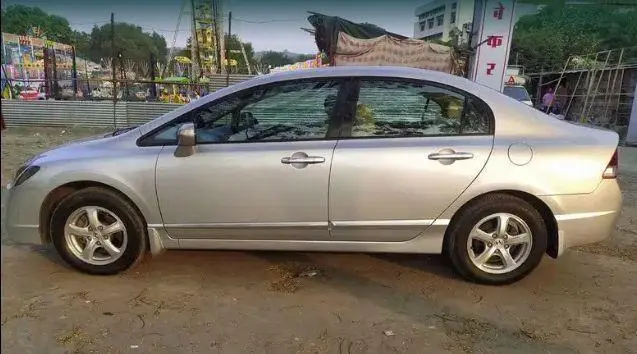 Honda Civic 1.8V MT 2011