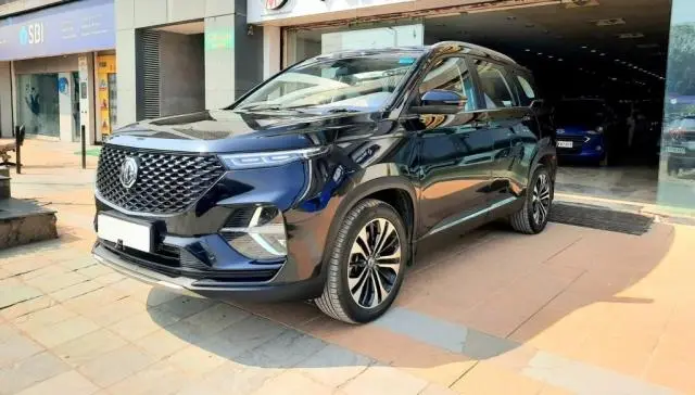 MG Hector Plus Sharp 1.5 Petrol Turbo DCT 6 STR 2021