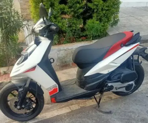 Aprilia SR 150 2018