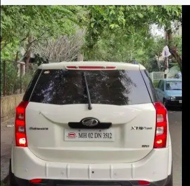 Mahindra XUV500 W8 2014