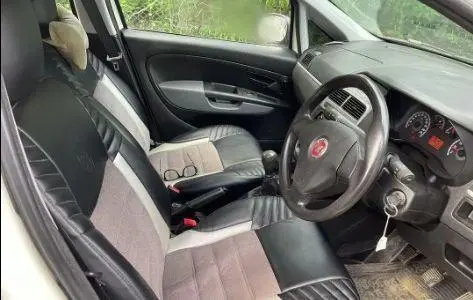 Fiat Punto Active 1.3 2014