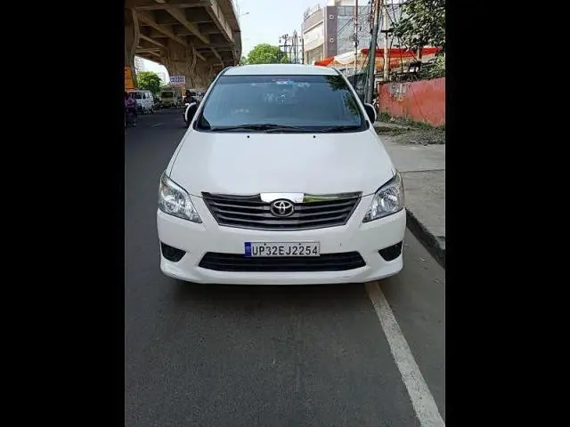 Toyota Innova 2.5 G4 7 STR 2012