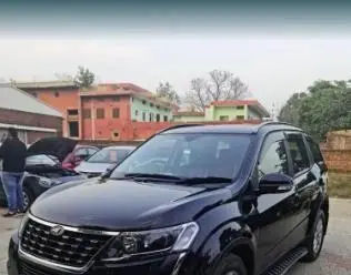 Mahindra XUV500 W9 AT 2019