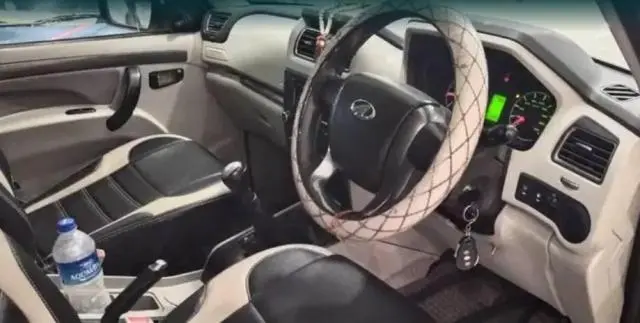 Mahindra Scorpio S6 Plus 2016