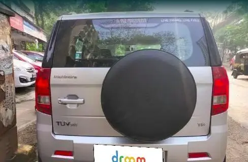Mahindra TUV300 T6 Plus 2017
