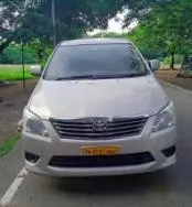 Toyota Innova 2.5 G 7 STR BS III 2013
