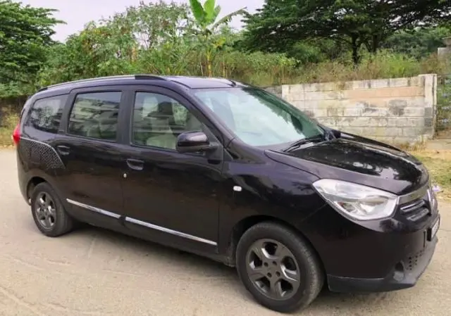 Renault Lodgy 110 PS RxL 8 STR  2016