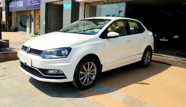 Volkswagen Ameo Highline 1.0L Plus (P) 2019
