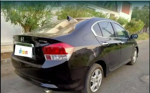 Honda City 1.5 S MT 2010
