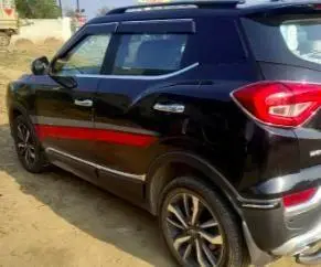 Mahindra XUV300 W8 (O) Diesel BS6 2021