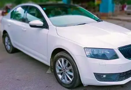 Skoda Octavia 2.0 TDI CR Ambition Plus AT 2015