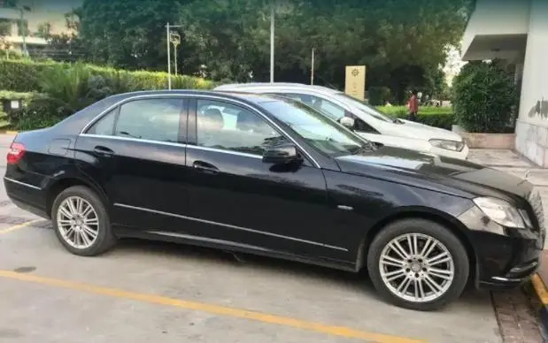 Mercedes-Benz E-Class E250 CDI Blue Efficiency 2011