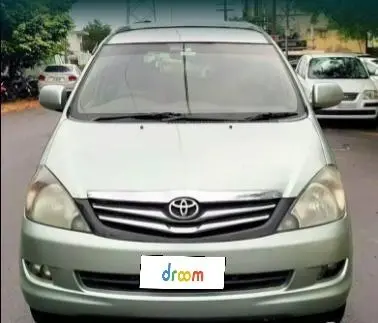 Toyota Innova 2.5 G 7 STR BS III 2007