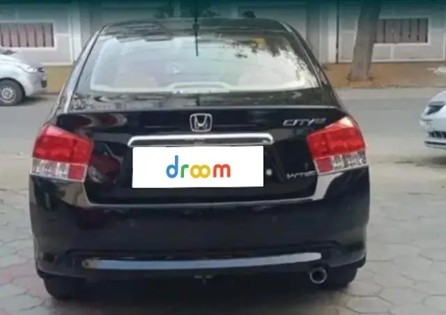Honda City V i-VTEC 2010 