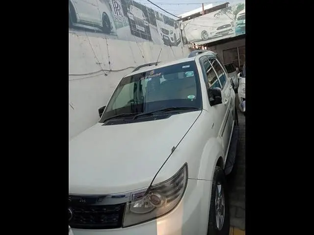 Tata Safari Storme 2.2 EX 4X2 2016