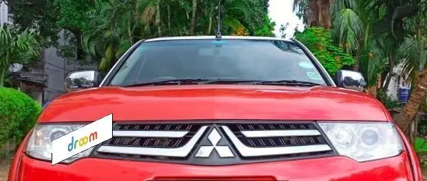 Mitsubishi Pajero Sport 4X4 2015