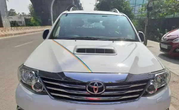Toyota Fortuner 2.7 4x2 MT 2016