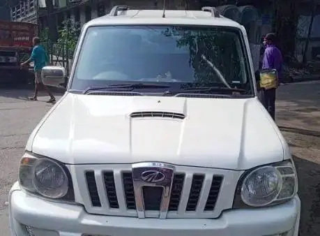 Mahindra Scorpio SLE BS IV 2014