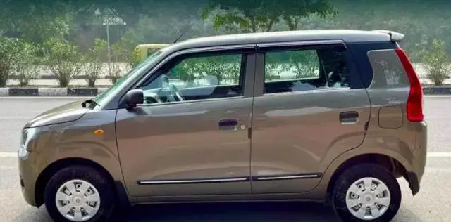 Maruti Suzuki Wagon R 1.0 VXi+ (O) 2019