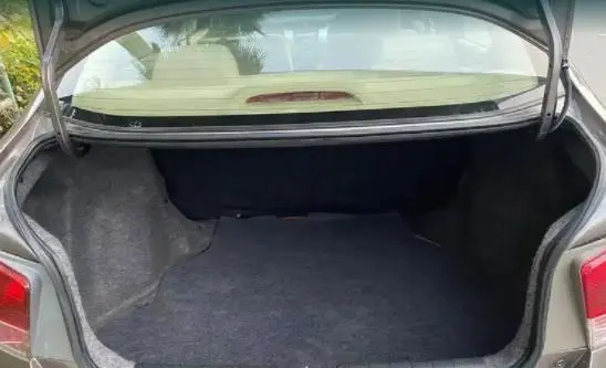 Honda City V AT Petrol 2011