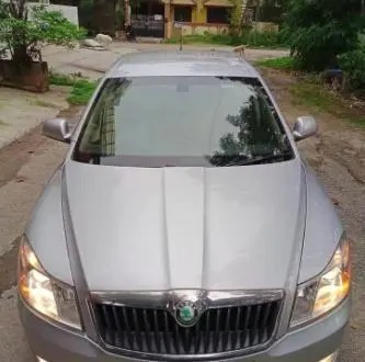 Skoda Laura LK 1.9 PD AT 2009