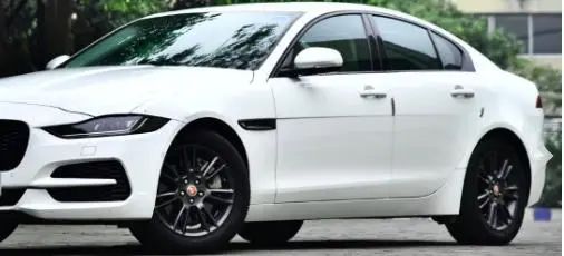 Jaguar XE SE Petrol 2021
